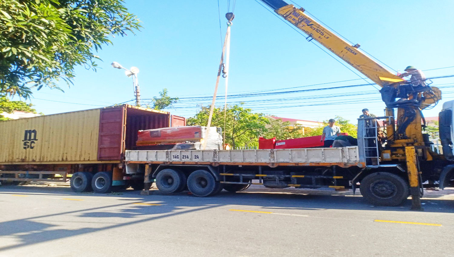 Cho thuê xe cẩu tự hành 20 tấn tại Hải Phòng