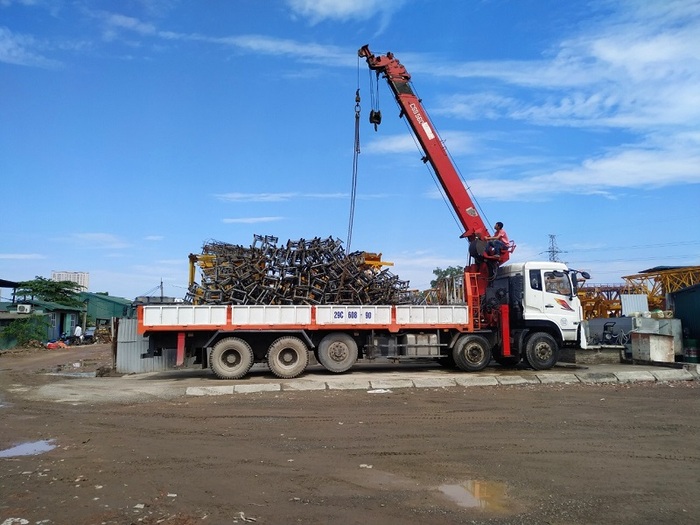 Cho thuê xe cẩu tự hành giá rẻ tại Hải Phòng